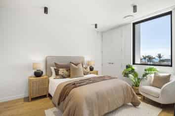 13/423-427 Beach Road, Mairangi Bay