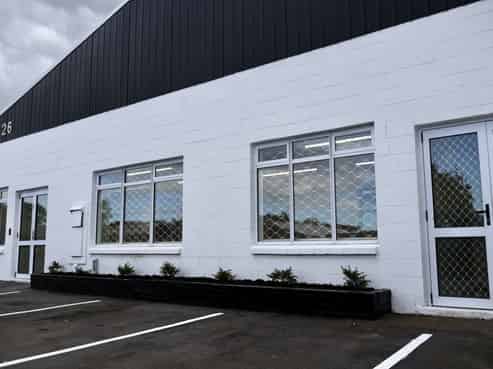 Rosebank industrial investment with new lease