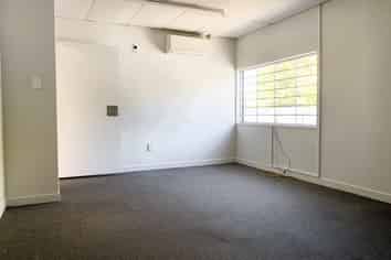 Convenient 58m2 Meadowlands Office