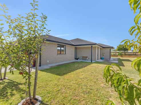 2 Atutahi Street, Hurdon