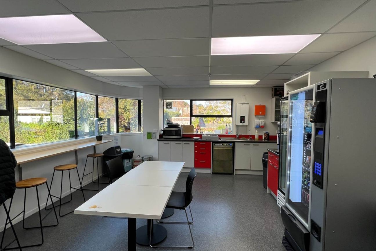 COST EFFECTIVE EPSOM OFFICE + 25 PARKS - Ansicht 5