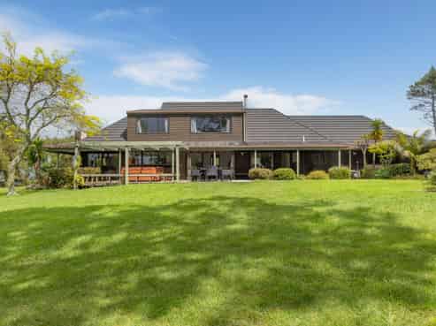 3 Clayden Drive, Gulf Harbour