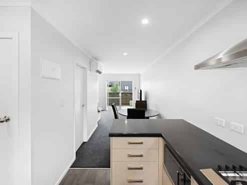 2/75 Cameron, Hamilton East