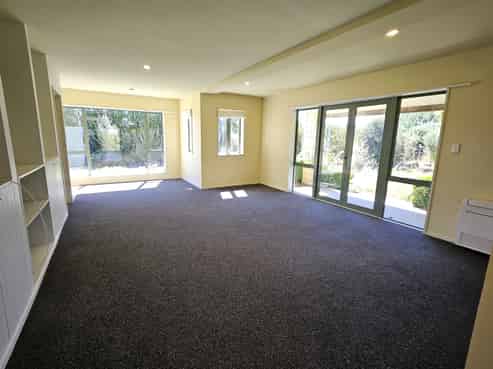 5 Stratford Road, Arnold Valley