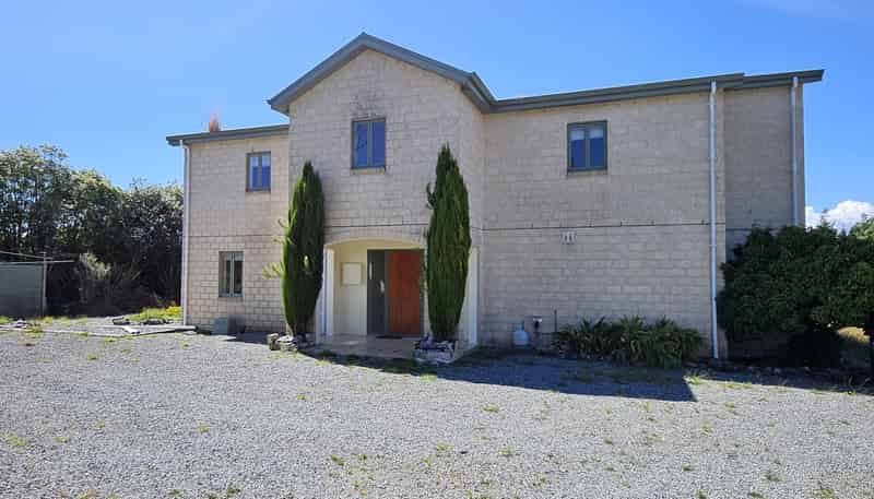 5 Stratford Road, Arnold Valley