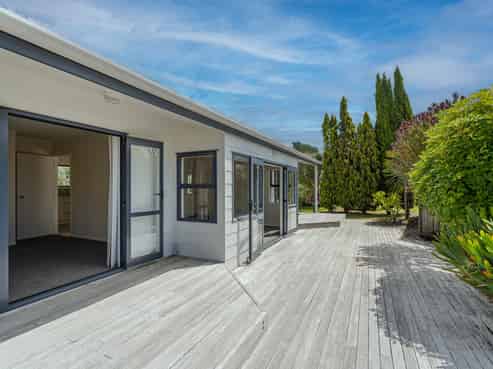 60 Beaumont Green, Pauanui