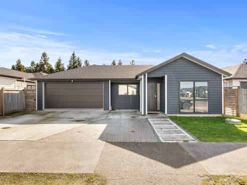 13 Hard Beech Street, Takanini