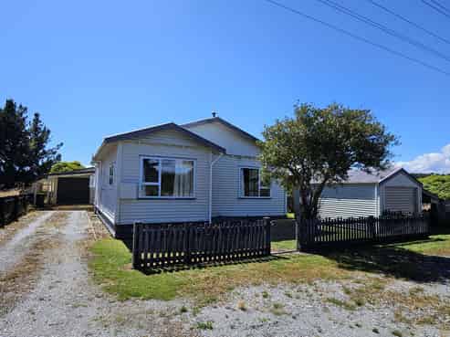 77 Stratford Road, Moana / Lake Brunner