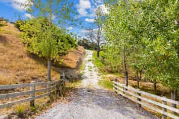125 Linton Road, Maungaturoto