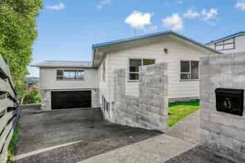 43 Sunnyview Drive, Brown Owl