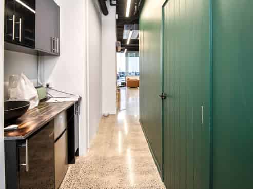 VIBRANT STUDIO AND OFFICE
