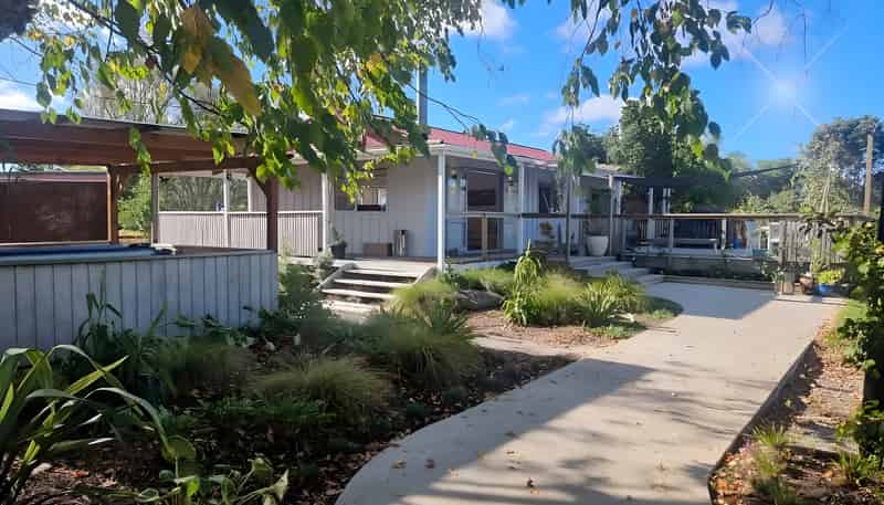 2326 State Highway 16, Helensville