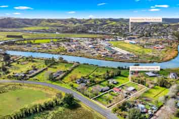 2326 State Highway 16, Helensville