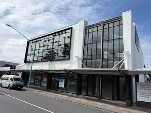 Beachside retail offering 