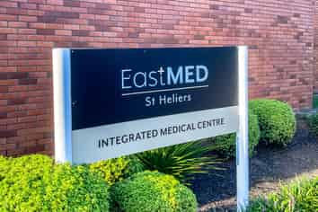 Ideal for medical-related operators - 92.3sq m retail space for lease in St Heliers