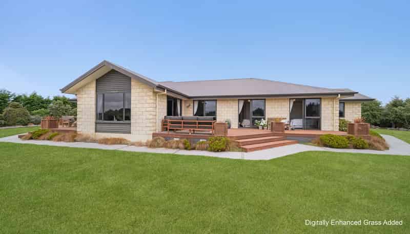 198 Parsons Road, Weston