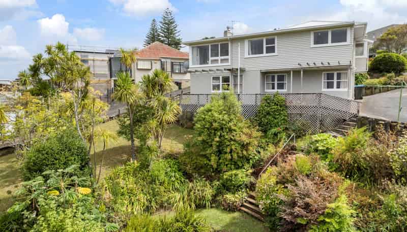 33 Awarua Crescent, Orakei