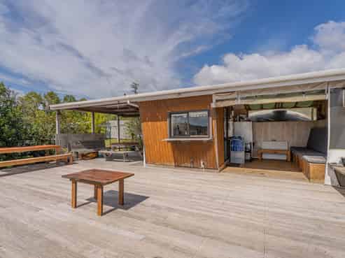 56 Scott Drive, Cooks Beach
