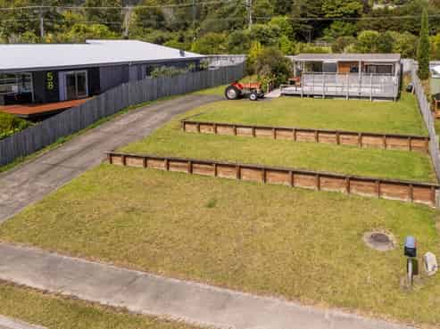 56 Scott Drive, Cooks Beach