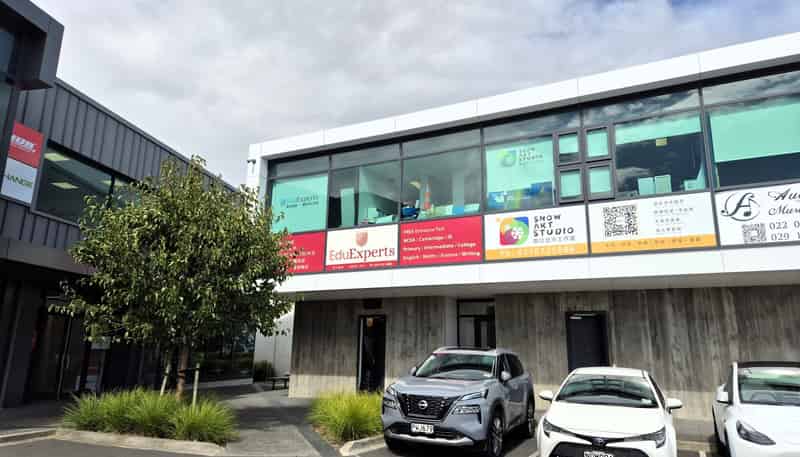 12C/102 Hobsonville Road, Hobsonville