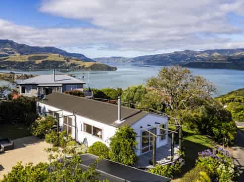 24 and 26 Ngaio Grove, Duvauchelle
