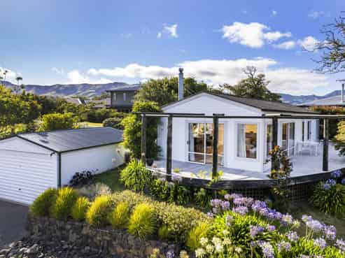 24 and 26 Ngaio Grove, Duvauchelle