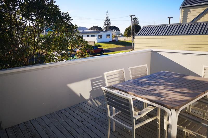801A OCEAN ROAD - WHANGAMATA - Ansicht 5
