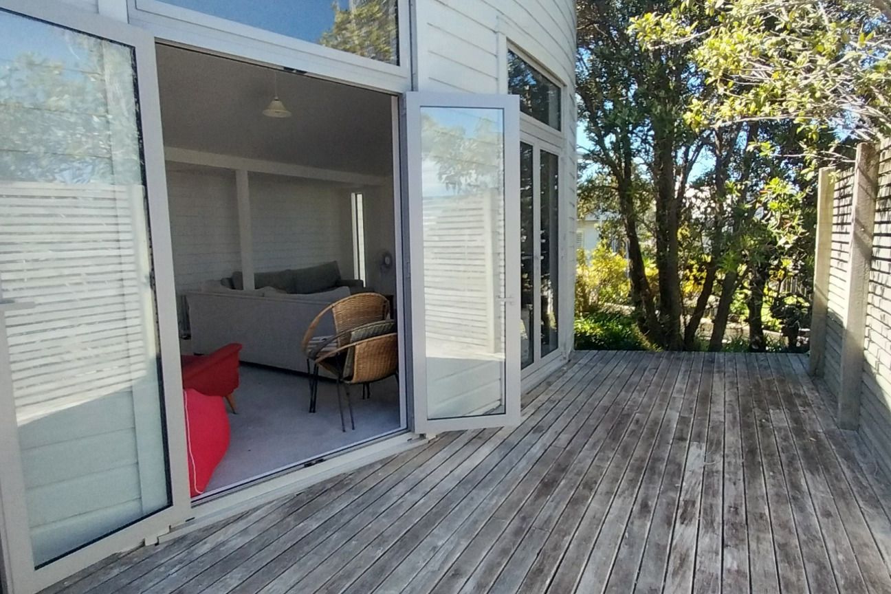 801A OCEAN ROAD - WHANGAMATA - Mehr