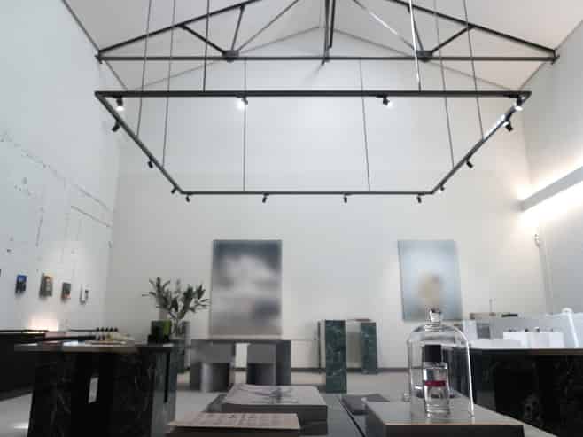 Unrivalled character showroom/office