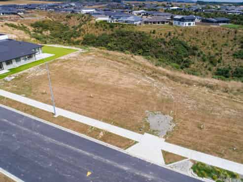83 Atlantic Drive, Fitzherbert