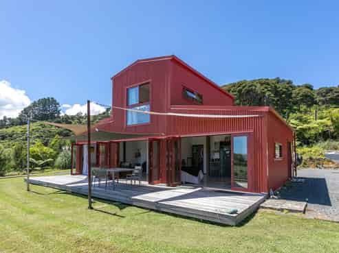 2595C Tiki Road, Coromandel