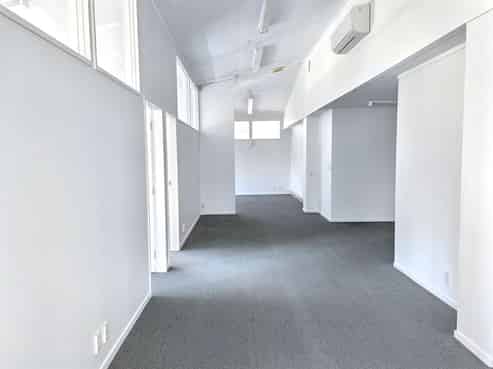 Sunny Office by Station
