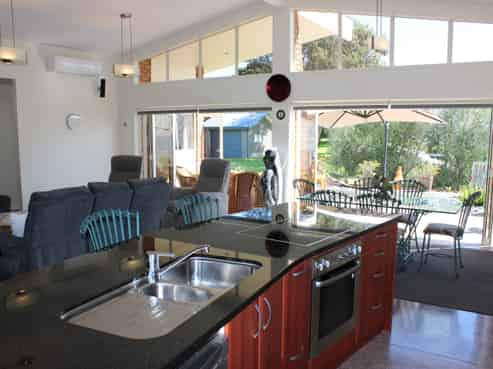 211 Waimaire Avenue, Matarangi