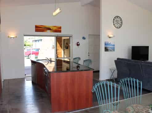 211 Waimaire Avenue, Matarangi