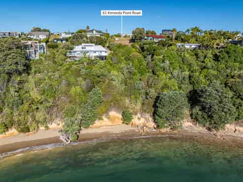 61 Kennedy Point Road, Surfdale