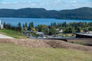 42 Kittyhawk Drive, Kinloch