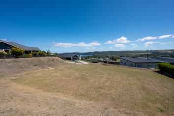 42 Kittyhawk Drive, Kinloch