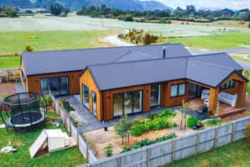 9 Windle Road, Takaka
