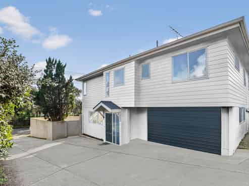 64A Browns Bay Road, Rothesay Bay