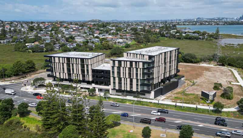 Unit 405,  Esmonde Road, Takapuna