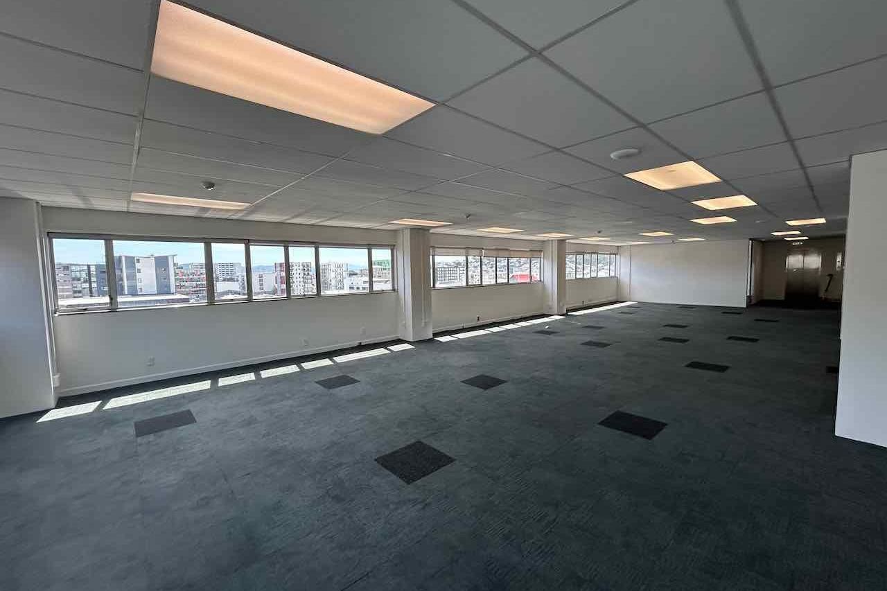 Whole Floor - Half the Rent Rate! - Bild 2