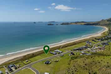 70 Skippers Road, Opito Bay