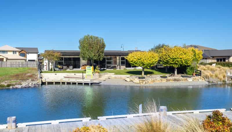 60 Ludlow Drive, Lake Hood, Ashburton