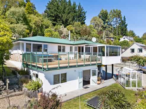 74 Hocken Street, Kenmure