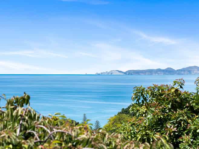 2 Sealy Road, Bluff Hill