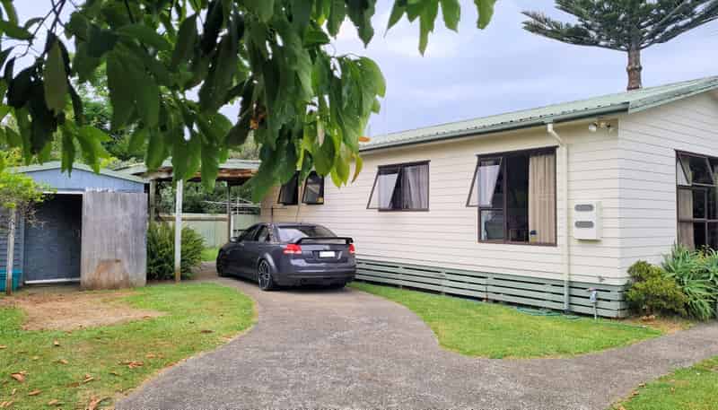 8a Nicholas Avenue, Whitianga