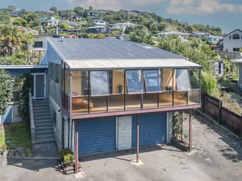 1/17 Cawthron Crescent, Annesbrook