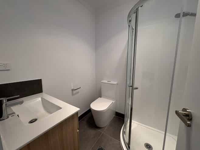 2B/23 Hibiscus Avenue, Hamilton Lake