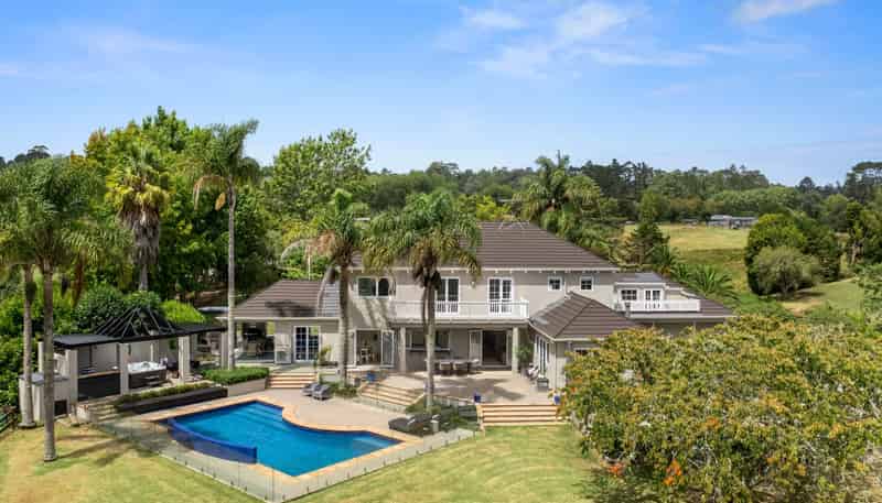 45 Hardens Lane, Paremoremo