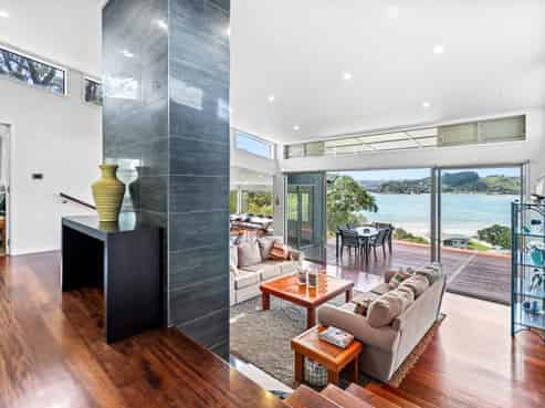 34 Ohawini Road, Oakura
